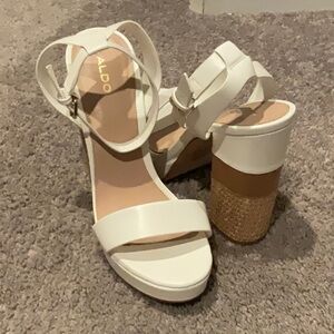 Gently Used!  Women’s ALDO Brand Sandals